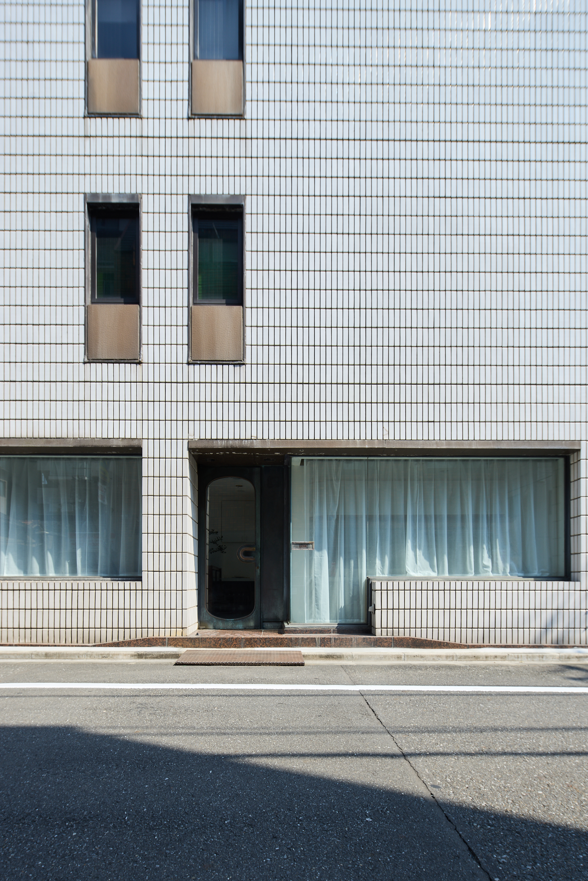 Restaurant interior with elegant ambiance